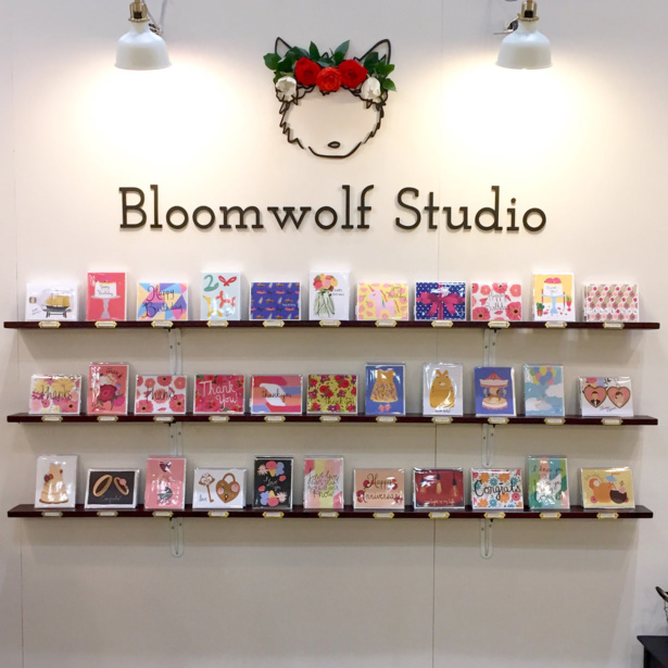 bloomwolf-nss-card-wall